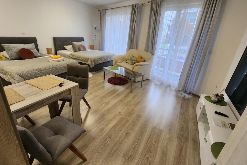 Appartamento Apartman Praha Esterno foto